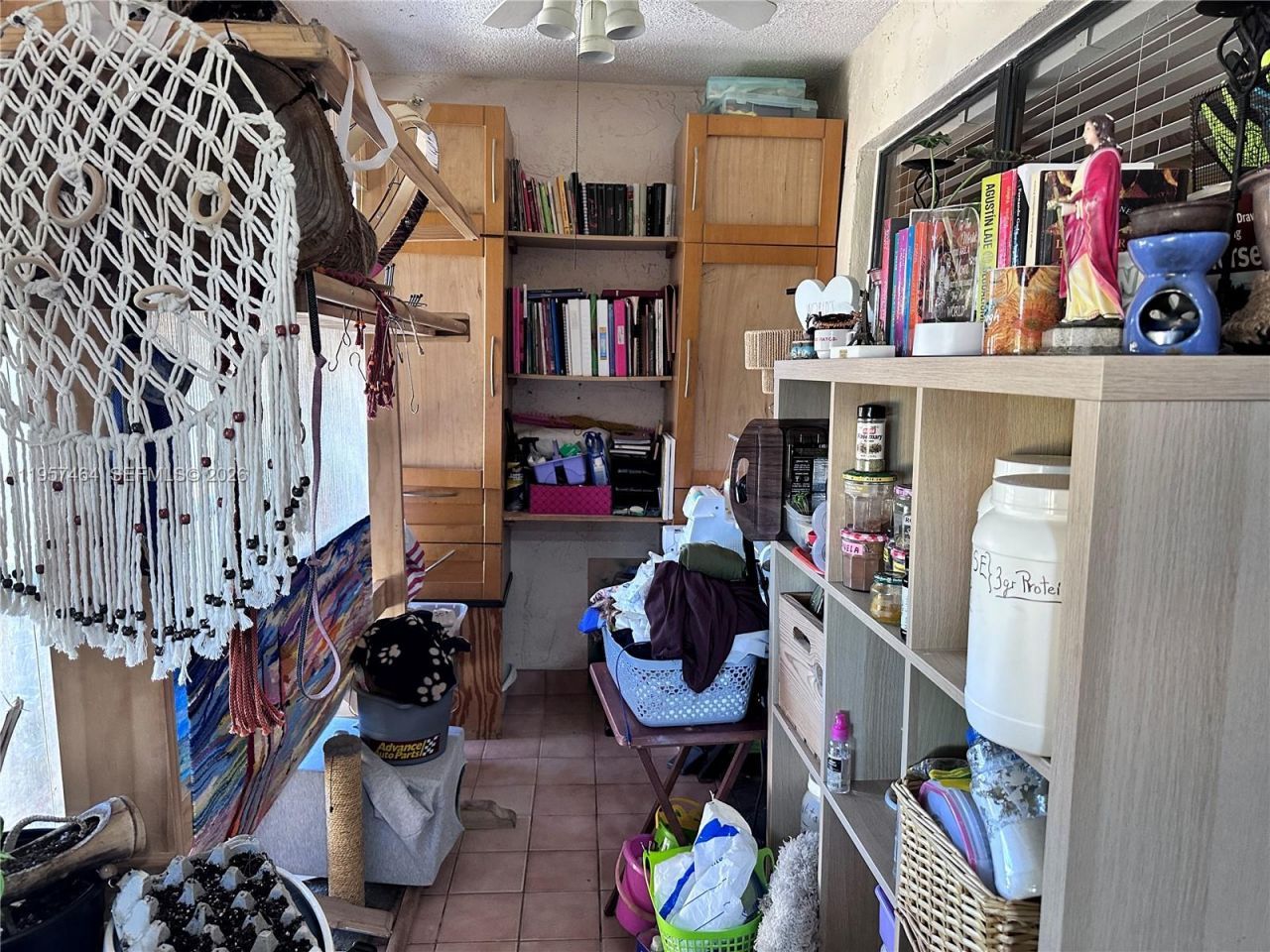 2480 W 67th Pl, Unit 23-12, Hialeah, FL 33016 Photo