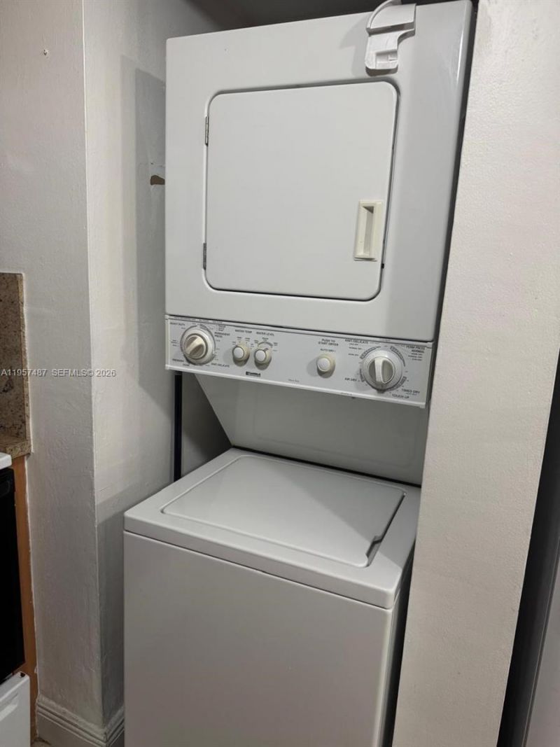 10000 NW 80th Ct, Unit 2261, Hialeah Gardens, FL 33016 Photo