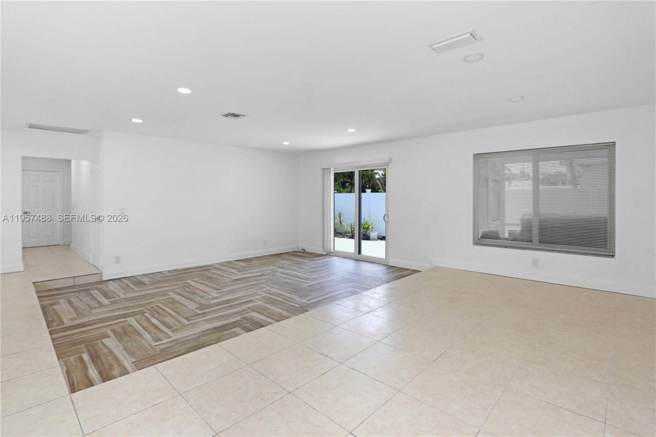 1110 S 14th Ave, Hollywood, FL 33020 Photo