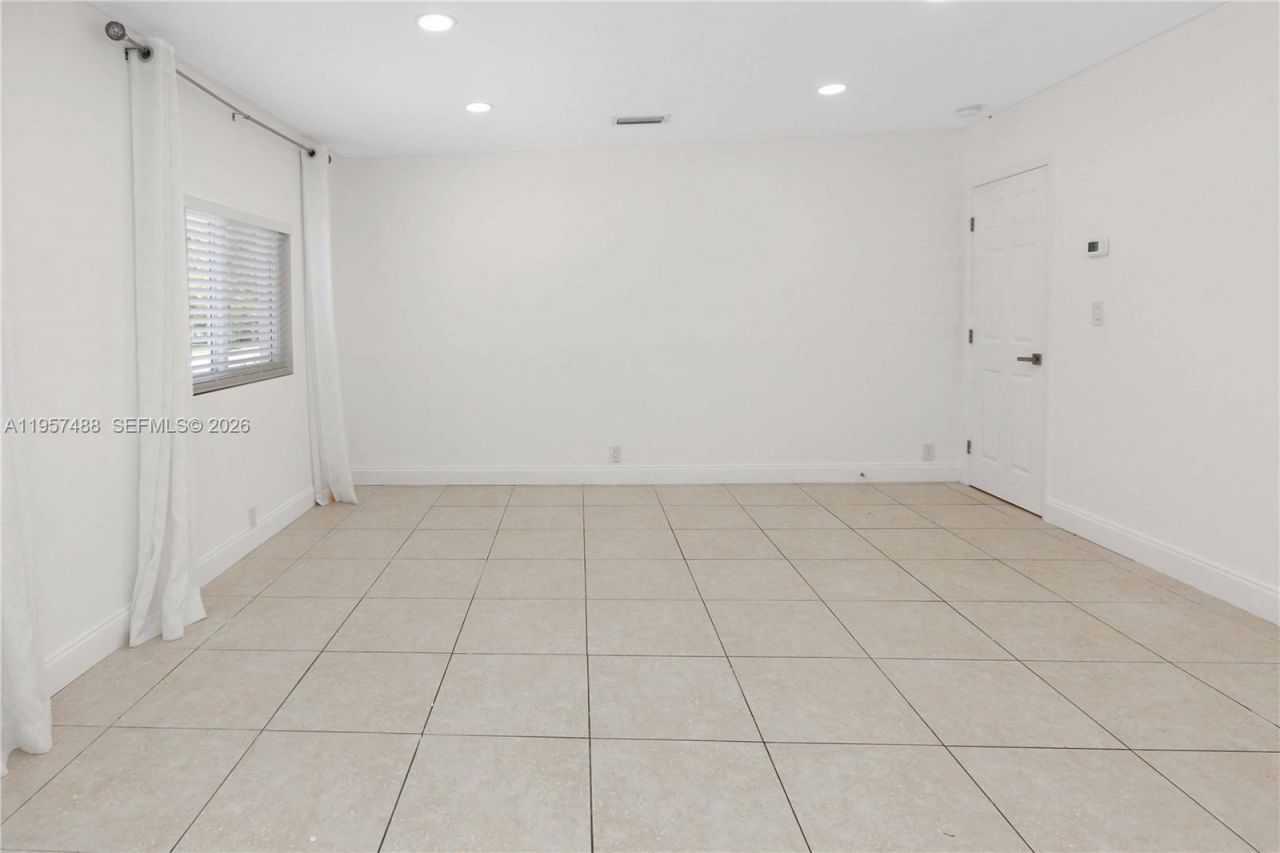 1110 S 14th Ave, Hollywood, FL 33020 Photo