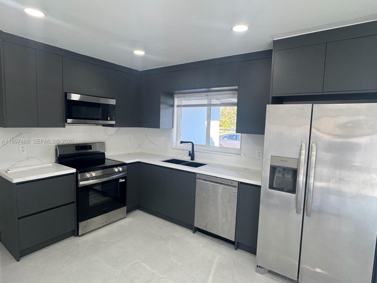 1110 S 14th Ave, Hollywood, FL 33020 Photo