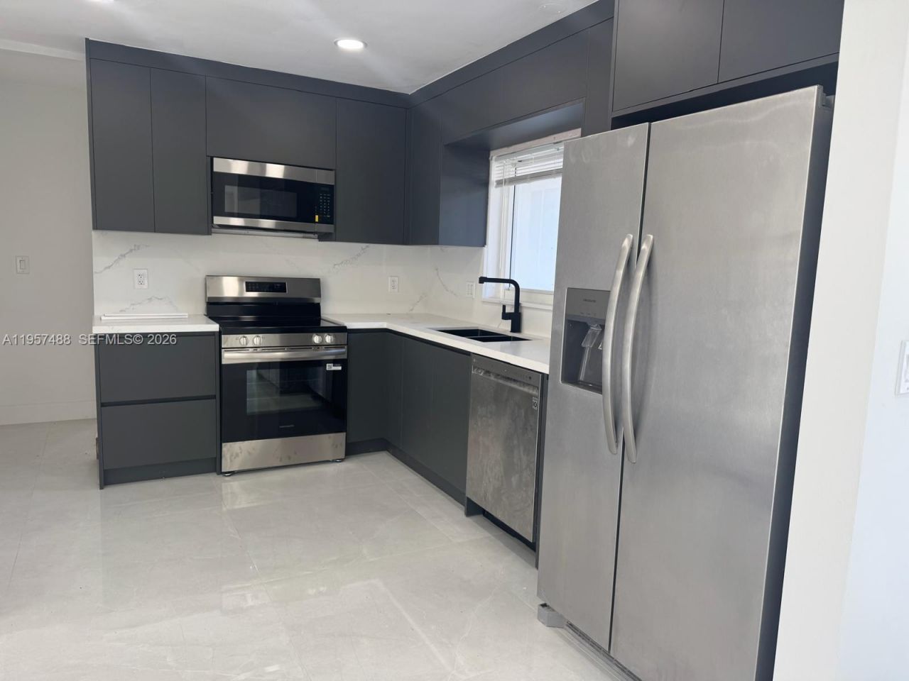 1110 S 14th Ave, Hollywood, FL 33020 Photo