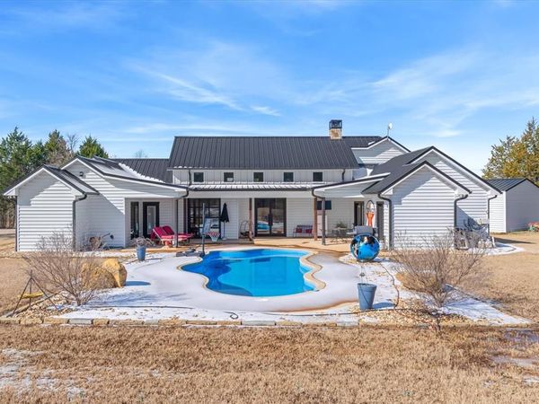 2750 Vz County Road 3104, Edgewood, TX 75117