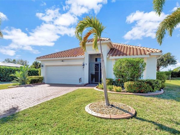 1821 Berkshire Circle SW, Vero Beach, FL 32968