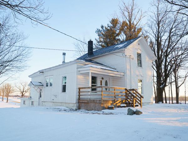 6005 N Messer Road, Freeport, MI 49325