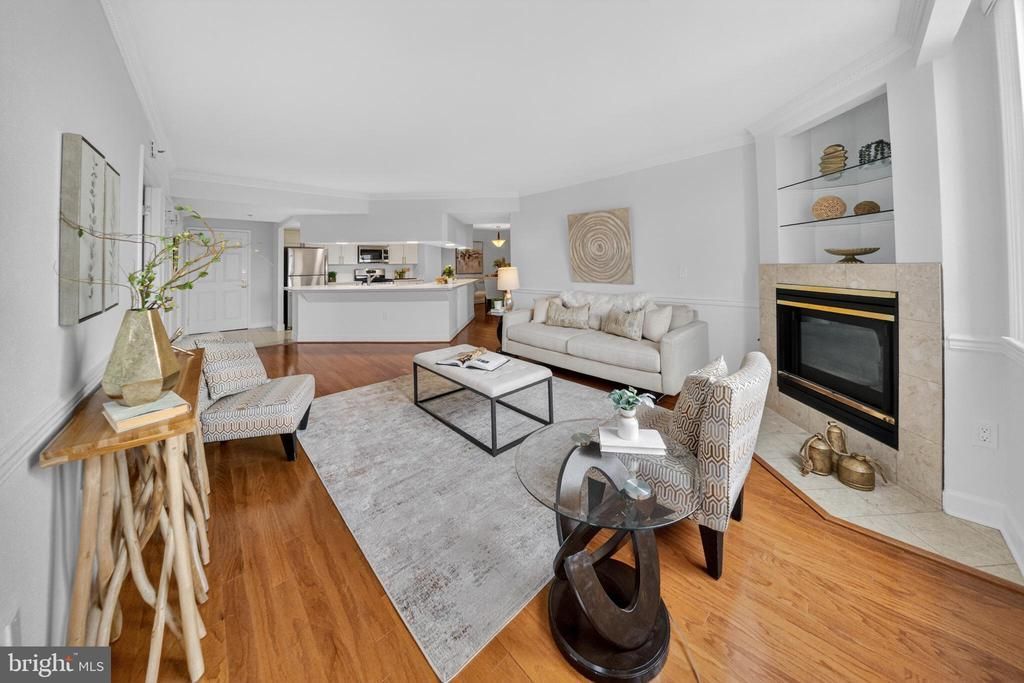 1276 N Wayne Street, Unit 622, Arlington, VA 22201 Main Photo