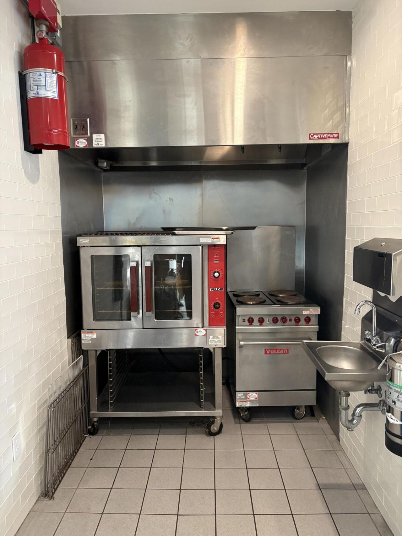 11 Ewall Street Photo 20