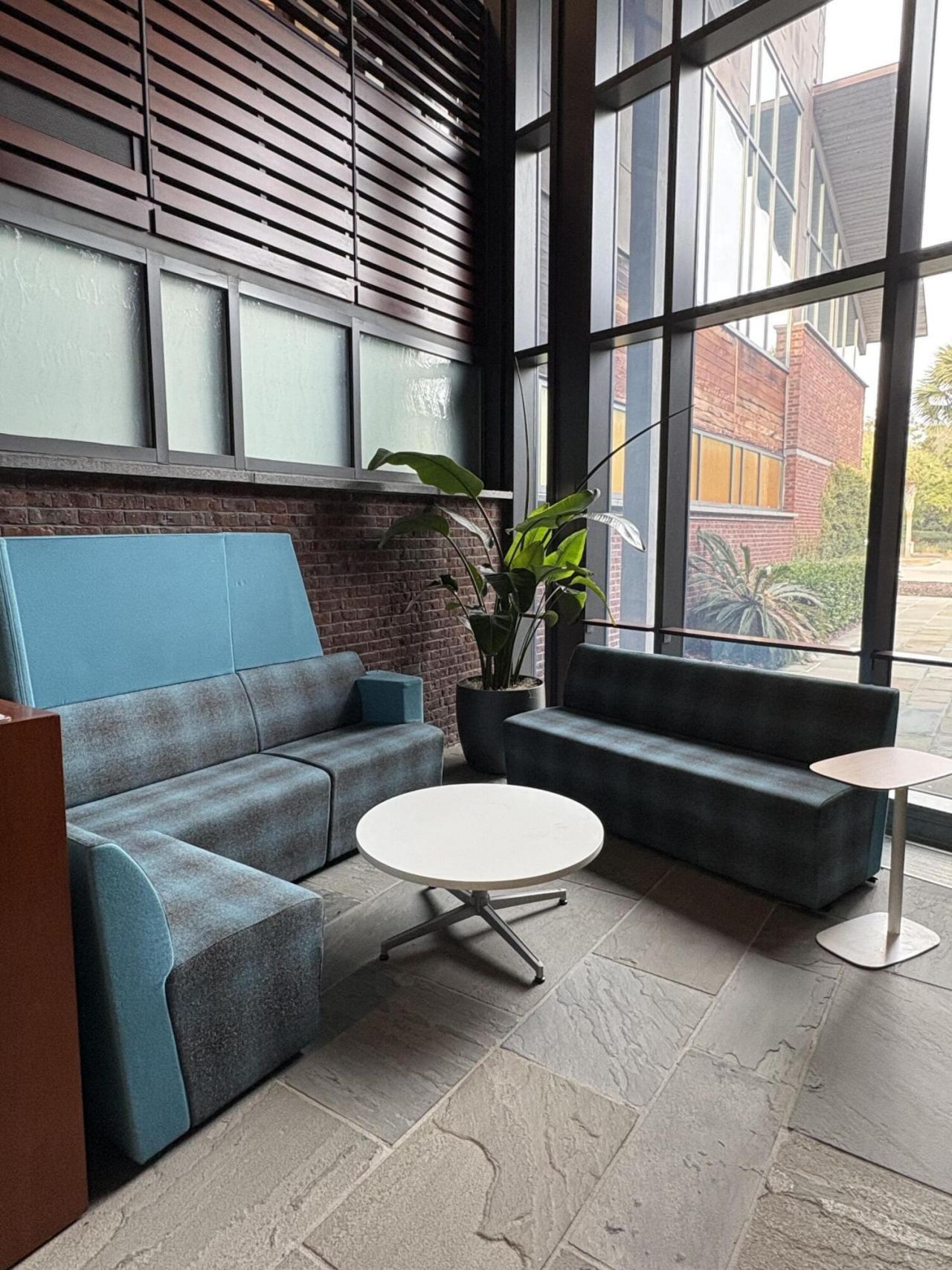 11 Ewall Street Photo 6