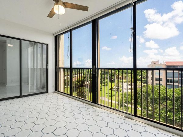 14475 Strathmore Lane, Unit 707, Delray Beach, FL 33446