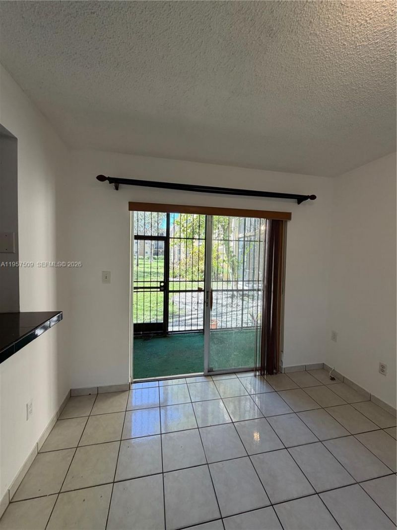 8401 SW 107th Ave, Unit 129E, Miami, FL 33173 Photo