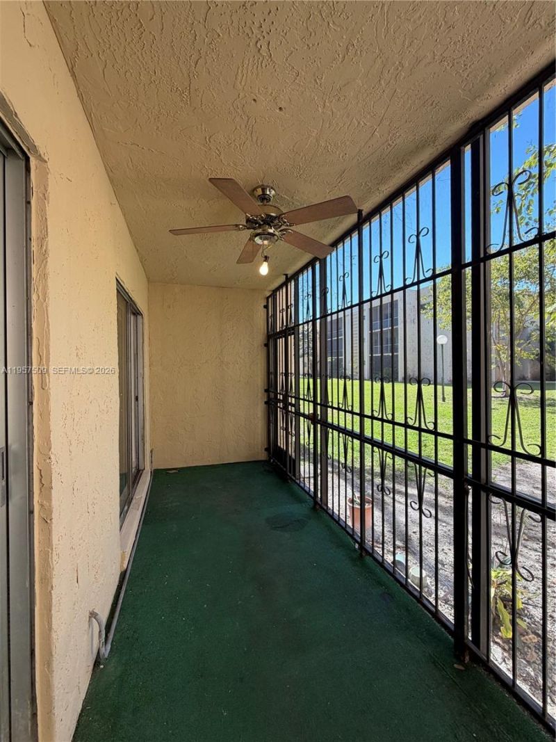 8401 SW 107th Ave, Unit 129E, Miami, FL 33173 Photo