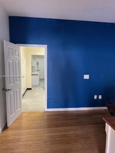 1723 W 37th St, Hialeah, FL 33012 Photo