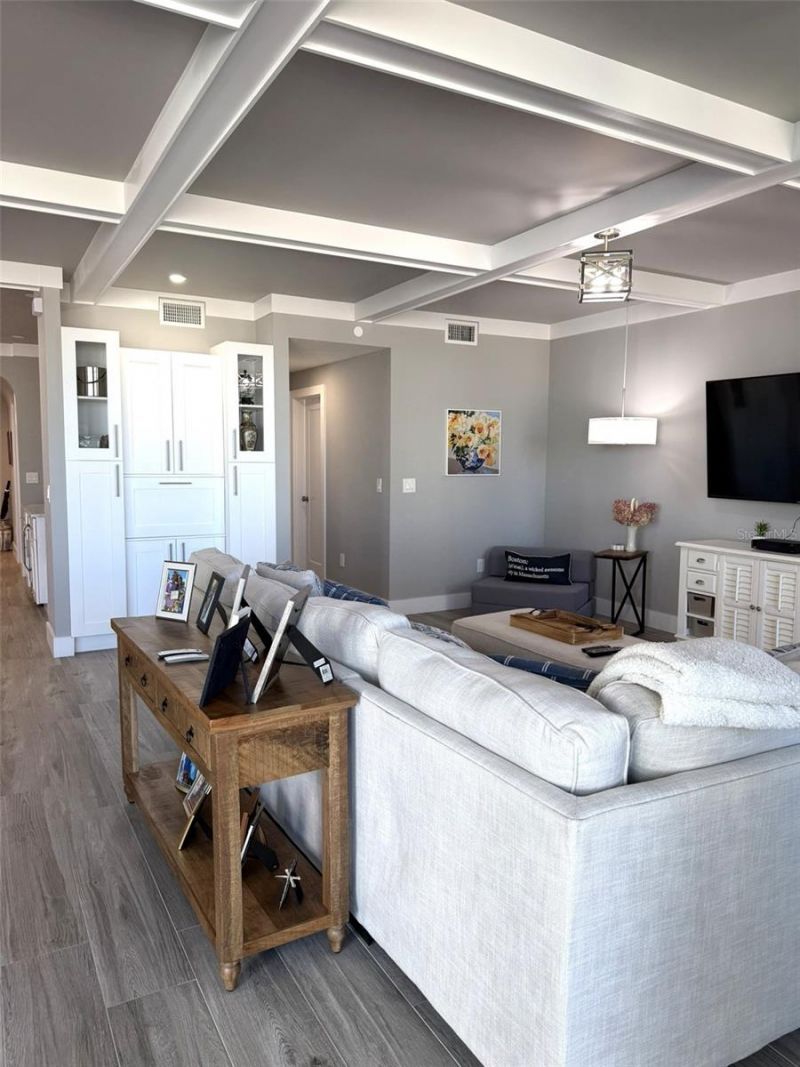 1 Beach Drive Se, Unit 1310, Saint Petersburg, FL 33701 Photo