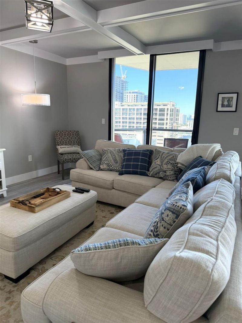 1 Beach Drive Se, Unit 1310, Saint Petersburg, FL 33701 Photo