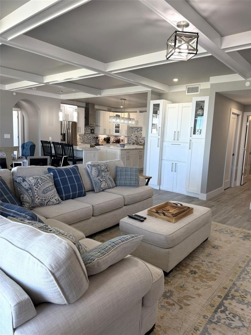 1 Beach Drive Se, Unit 1310, Saint Petersburg, FL 33701 Photo