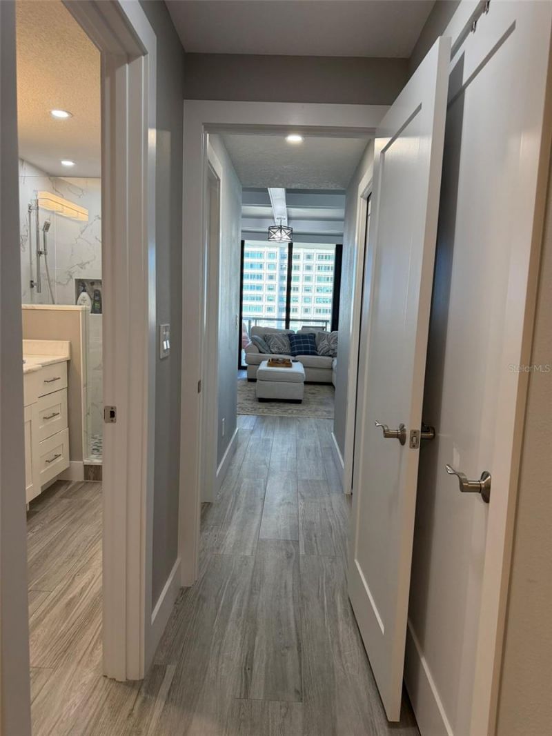 1 Beach Drive Se, Unit 1310, Saint Petersburg, FL 33701 Photo