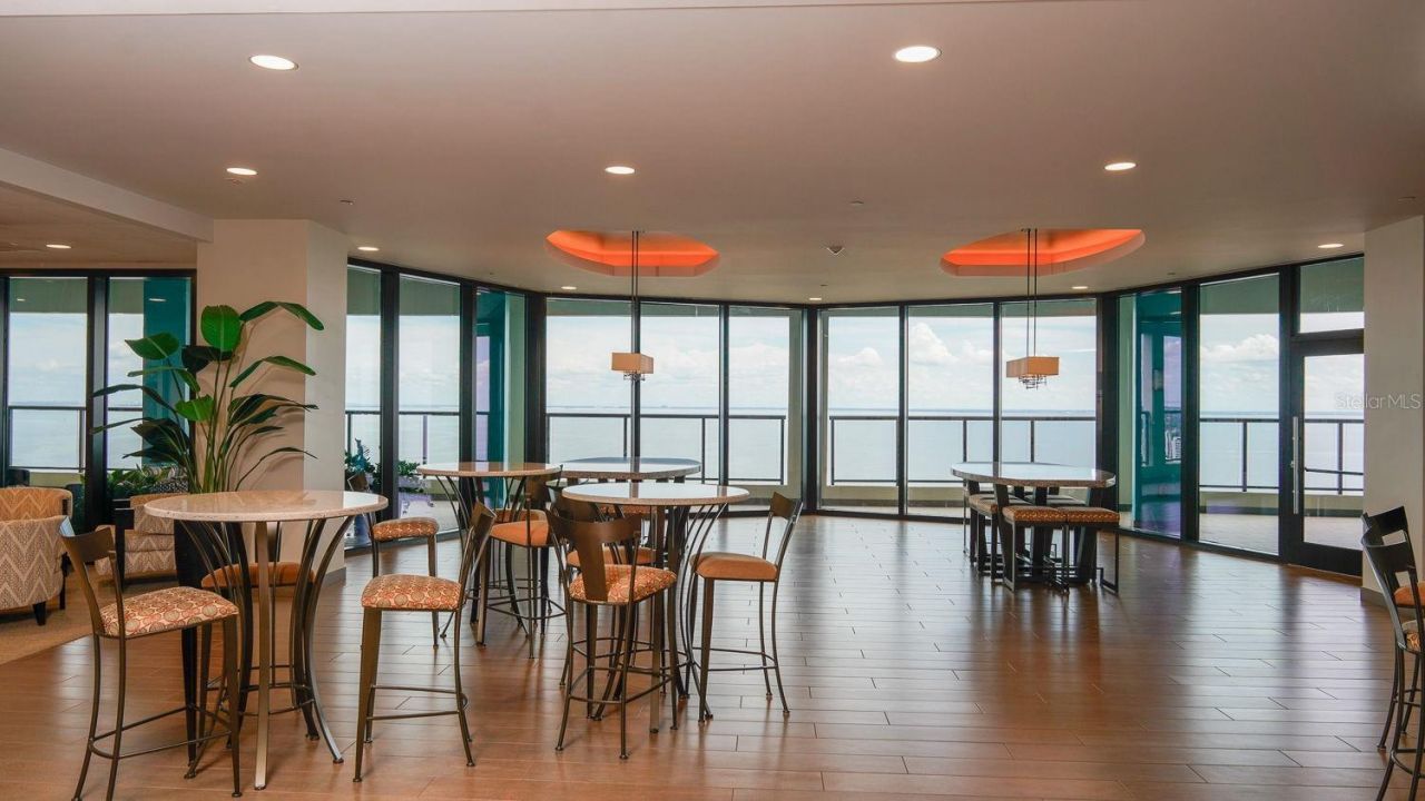 1 Beach Drive Se, Unit 1310, Saint Petersburg, FL 33701 Photo