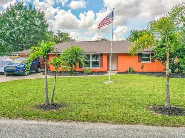 147 HAYES STREET, LAKE WALES, FL 33859