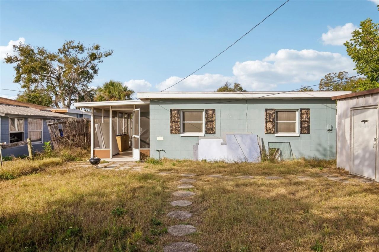 640 59th St S, Saint Petersburg, FL 33707 Photo