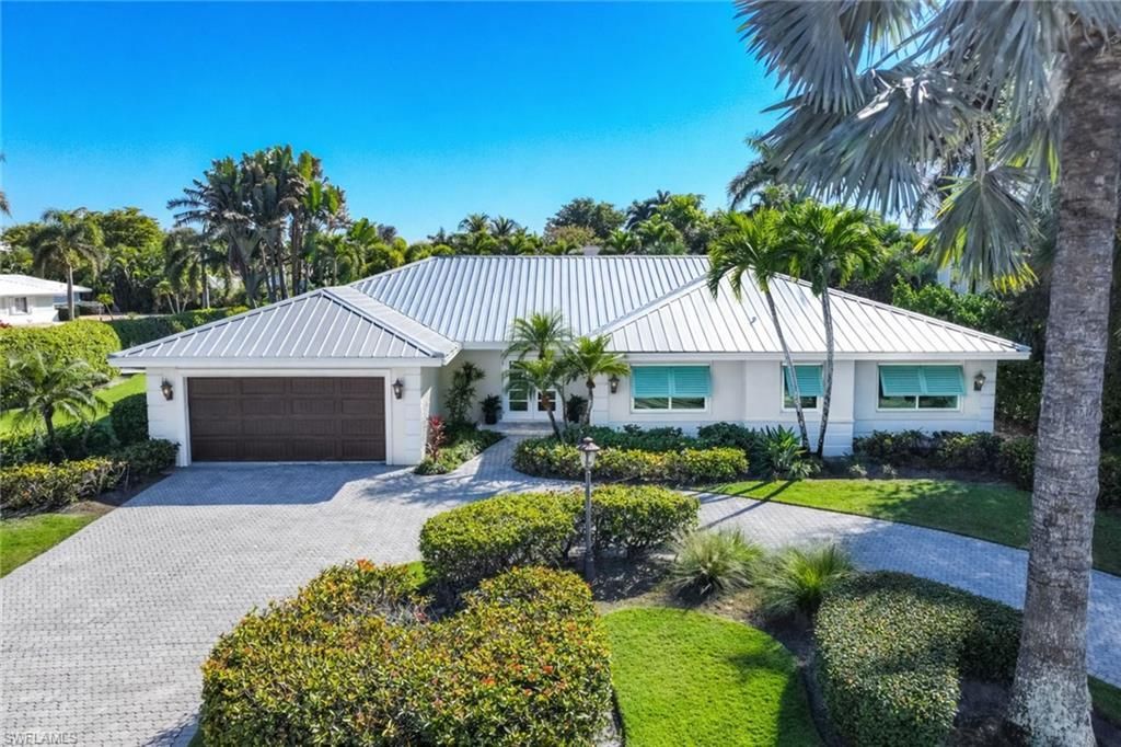 688 Parkview Ln, Naples, FL 34103 Photo