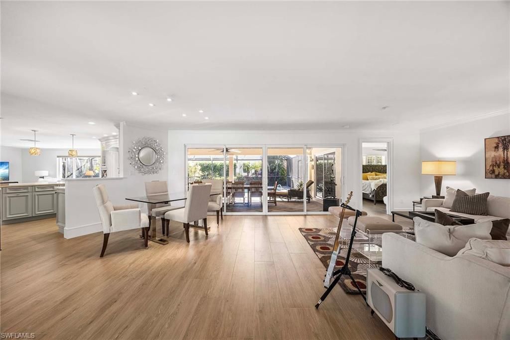 688 Parkview Ln, Naples, FL 34103 Photo