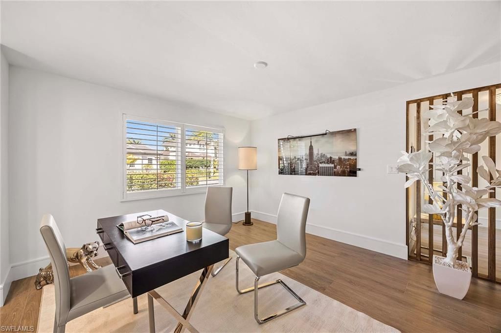 688 Parkview Ln, Naples, FL 34103 Photo