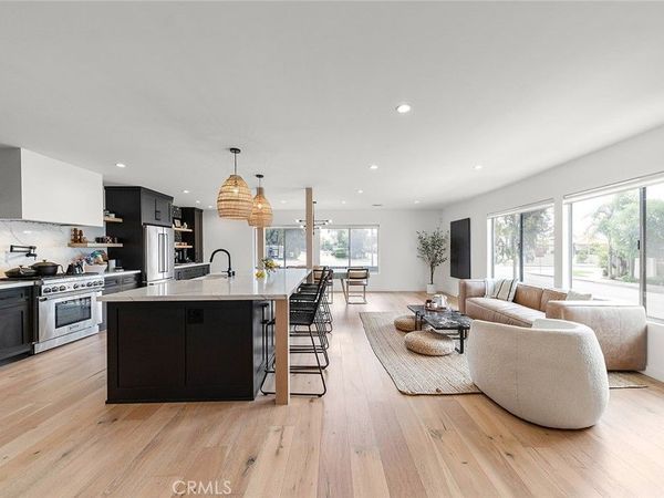 5681 E. Colorado St, Long Beach, CA 90814