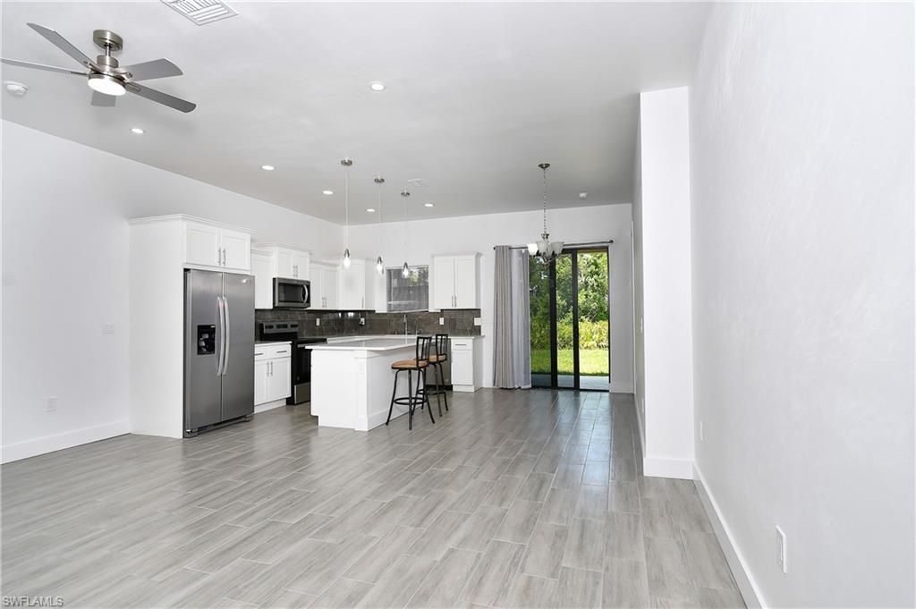 859 Eisenhower Blvd, Lehigh Acres, FL 33974 Photo