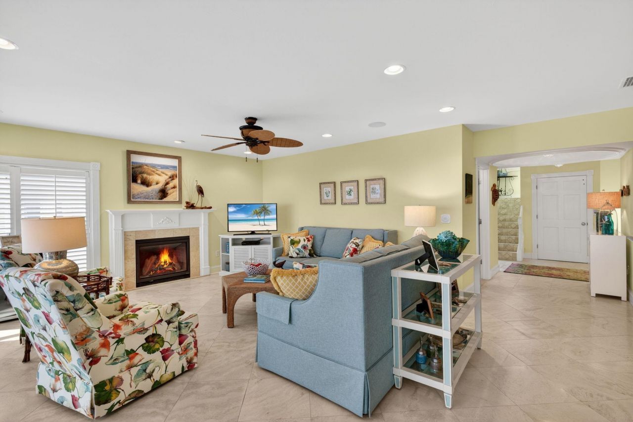 431 Bella Vista Way E, Sanibel, FL 33957 Photo