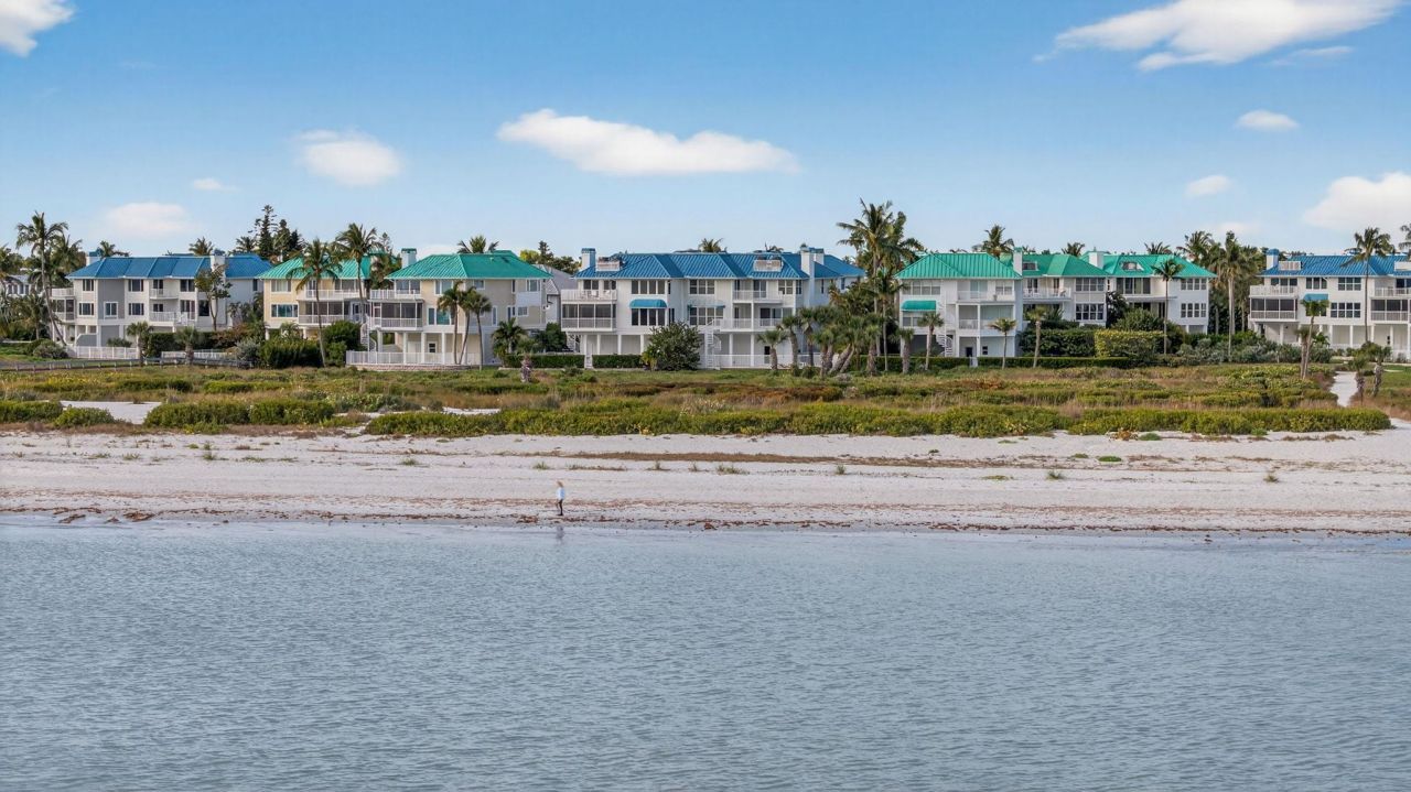 431 Bella Vista Way E, Sanibel, FL 33957 Photo