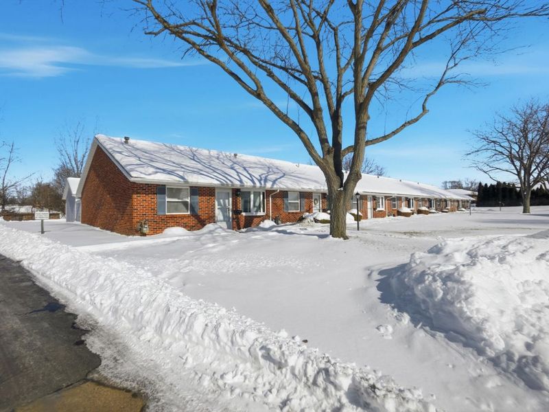 4652 Reno Lane, Springfield, OH 45503 Photo 2