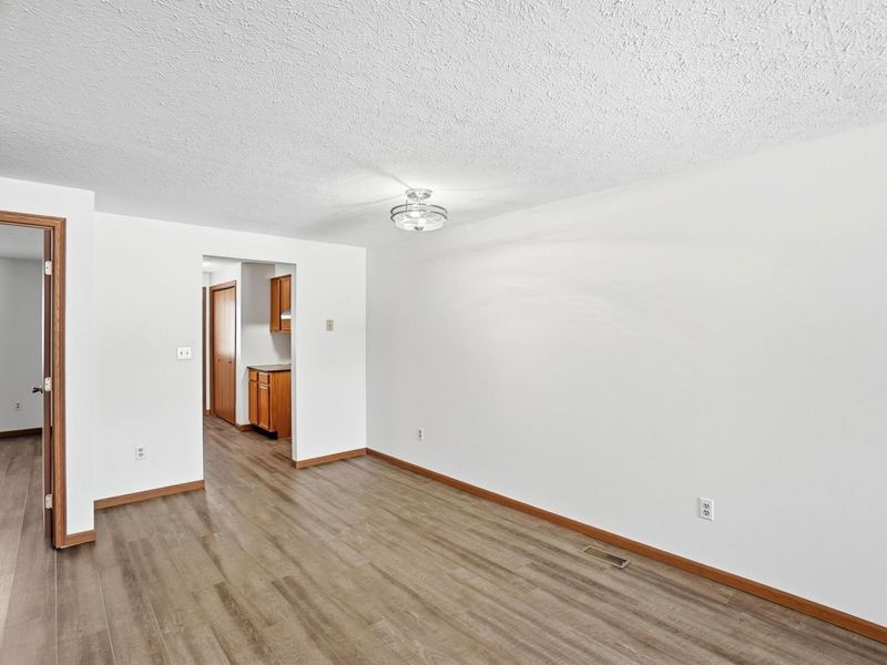 4652 Reno Lane, Springfield, OH 45503 Photo 9