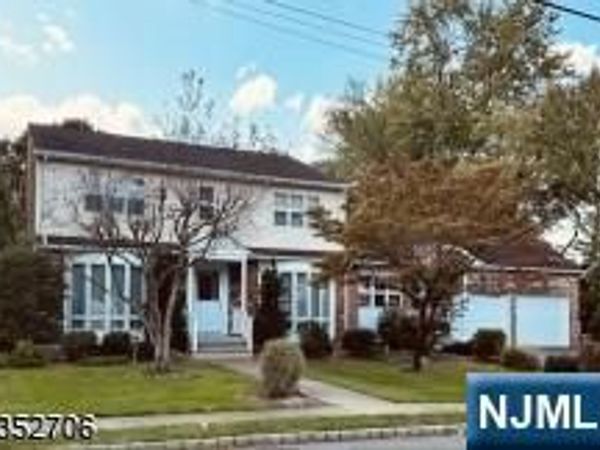 34 Brian Road, WEST CALDWELL, NJ 07006