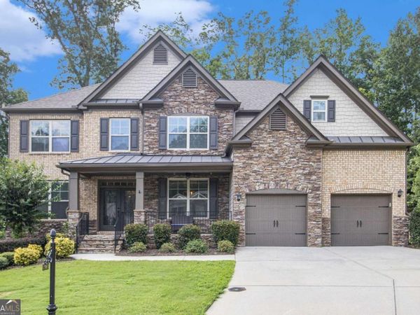 1963 Heatherbrooke Lane, Acworth, GA 30101