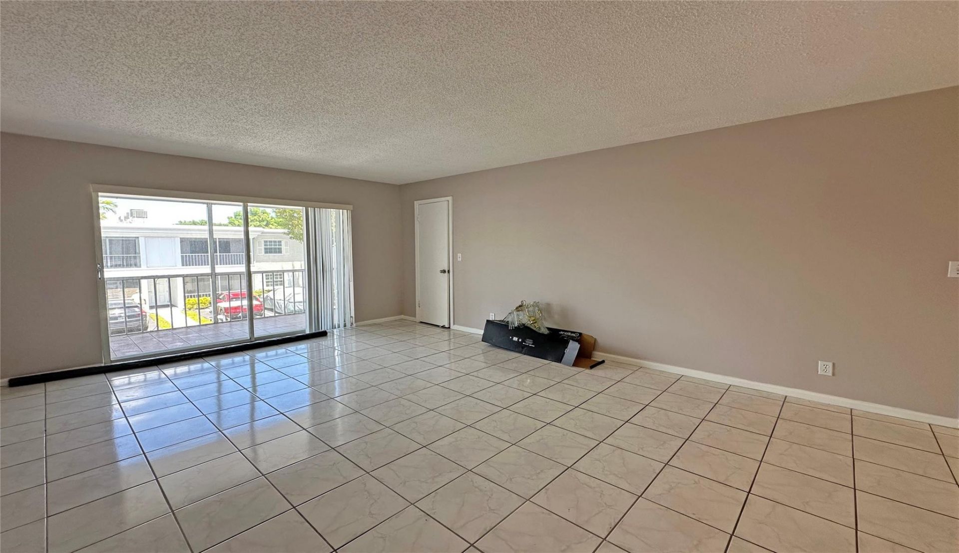6229 Bay Club Drive, Unit 4, Fort Lauderdale, FL 33308 Photo