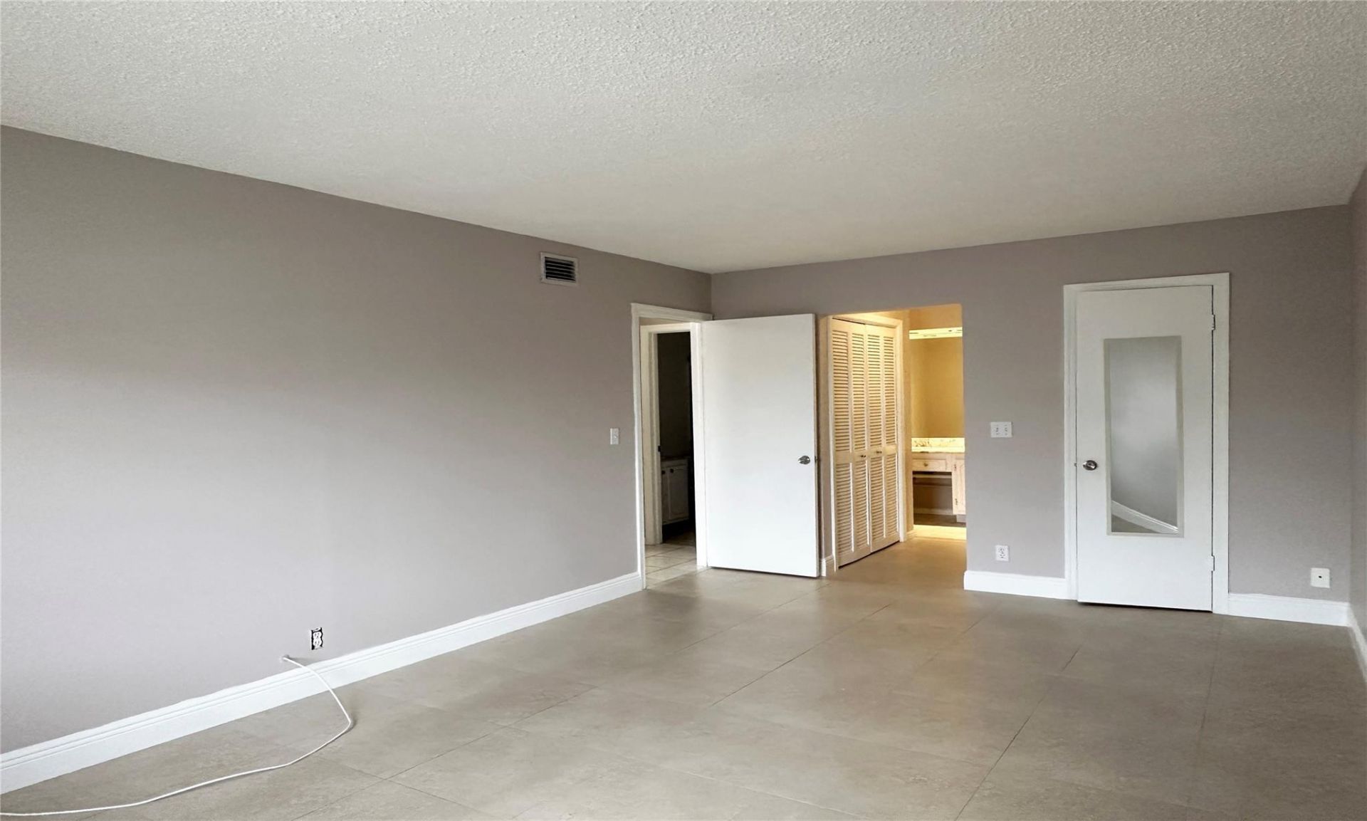 6229 Bay Club Drive, Unit 4, Fort Lauderdale, FL 33308 Photo