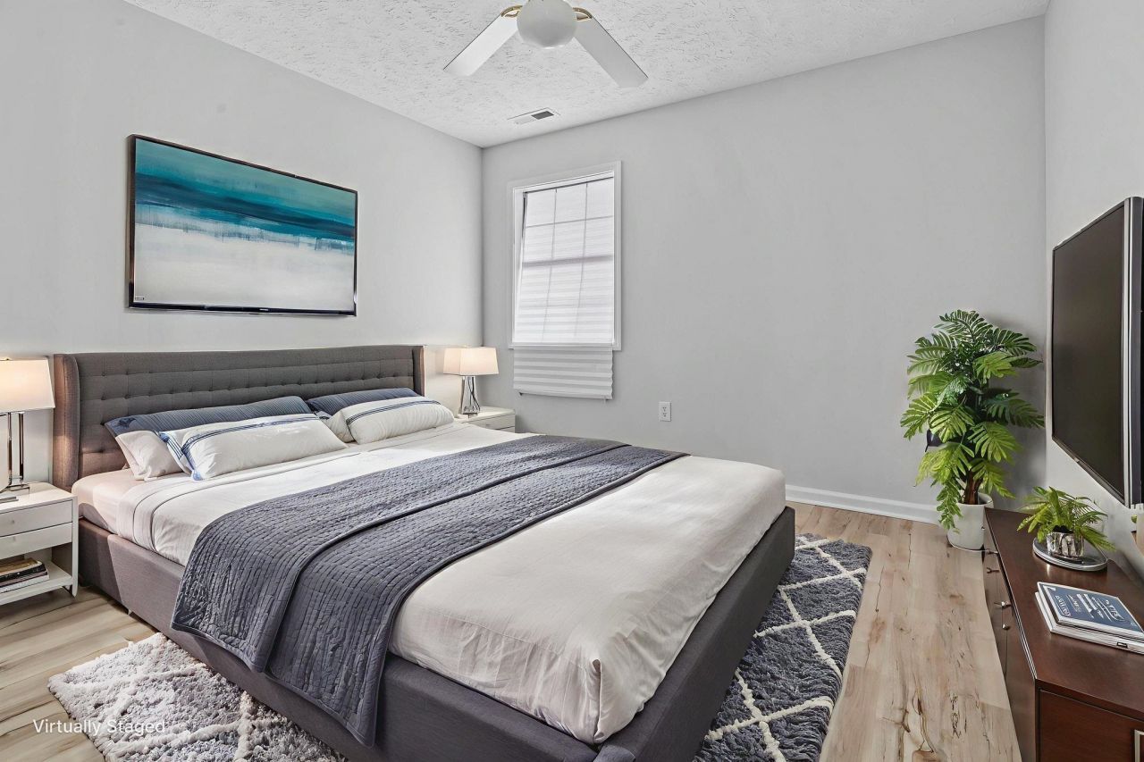 597 Blue River Ct. Photo 18