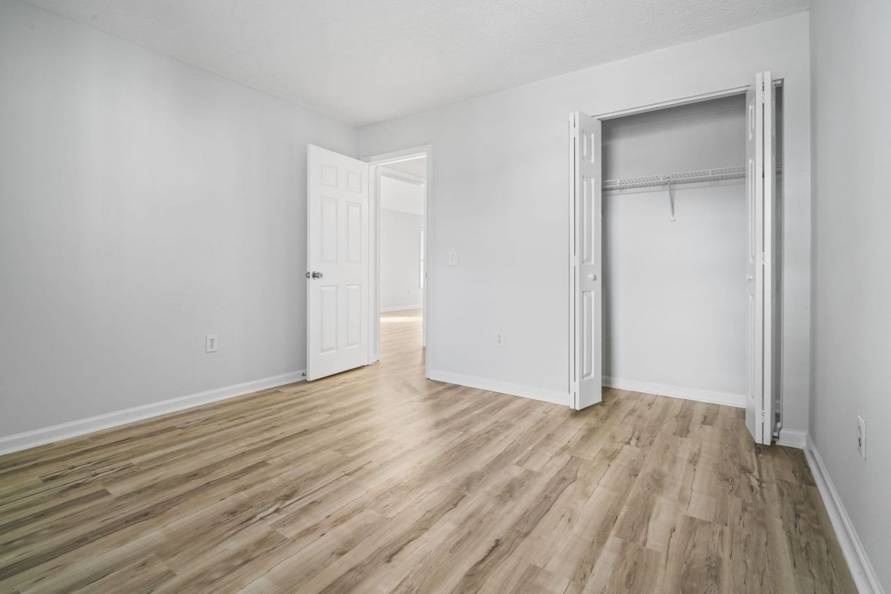 529 White River Dr. Photo 18