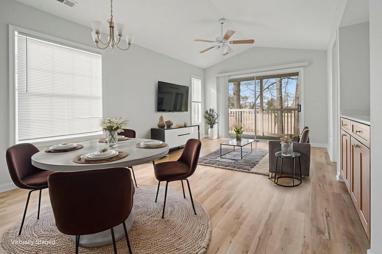 529 White River Dr. Photo 7