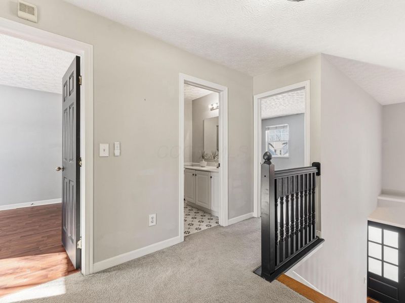 8569 Robbins Loop Drive, Reynoldsburg, OH 43068 Photo 23