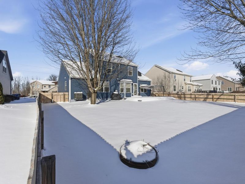 8569 Robbins Loop Drive, Reynoldsburg, OH 43068 Photo 7