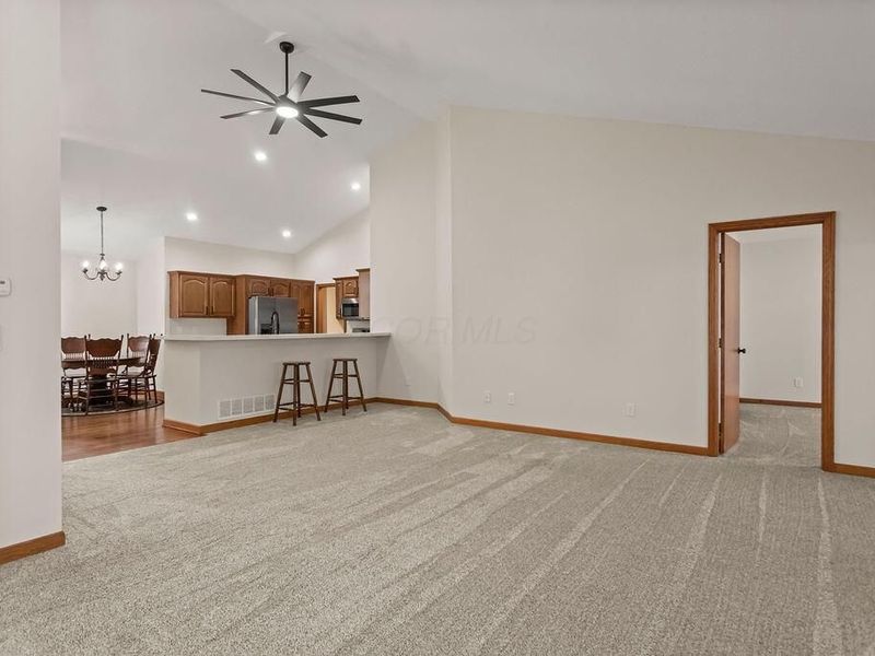 2665 Vililly Circle W, Grove City, OH 43123 Photo 7