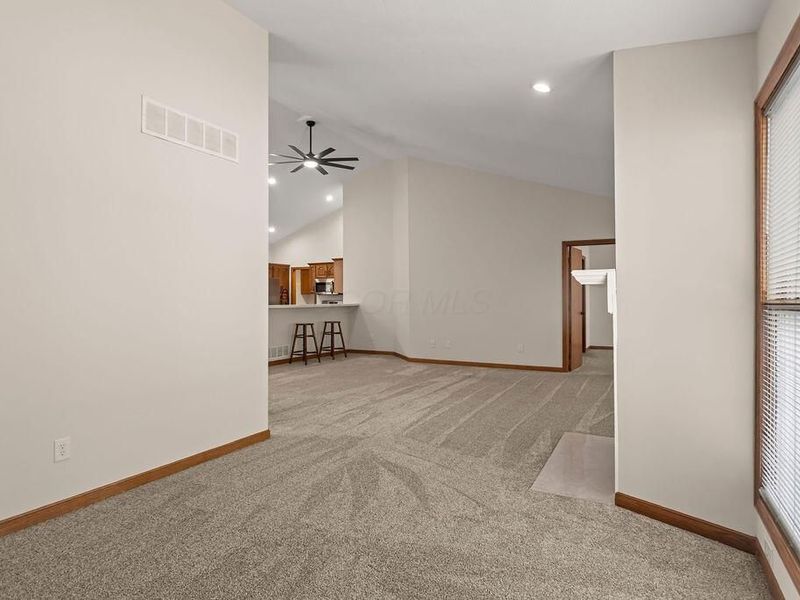 2665 Vililly Circle W, Grove City, OH 43123 Photo 8