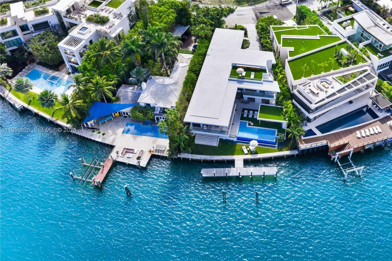 1417 N Venetian Way, Miami, FL 33139 Photo