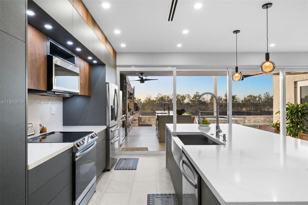 1828 Aspen Ln , Weston, FL 33327 Photo