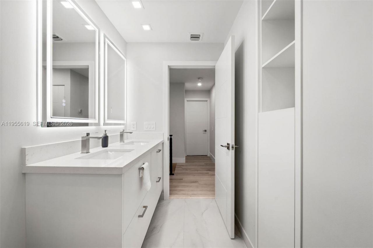 1828 Aspen Ln , Weston, FL 33327 Photo