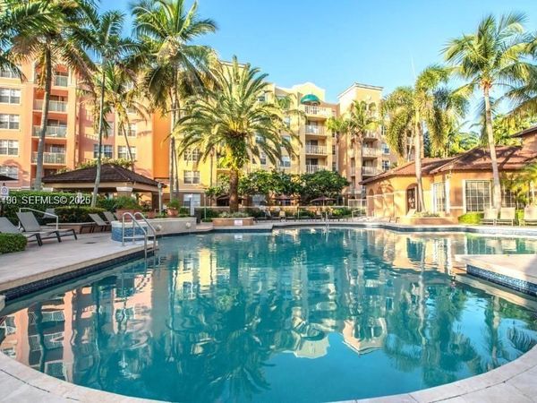 19555 E Country Club Dr , Unit 8108, Aventura, FL 33180