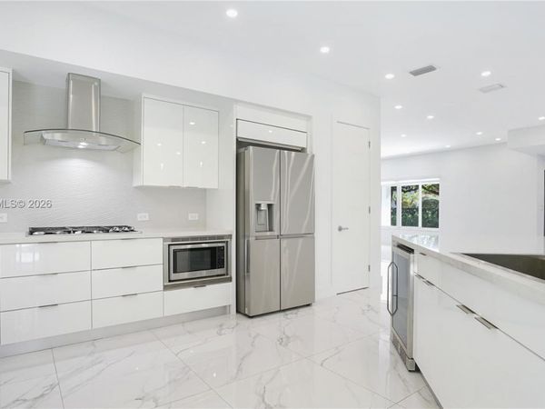 711 Sunset Rd, Unit 711, Coral Gables, FL 33143