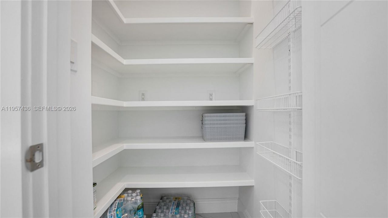 711 Sunset Rd, Unit 711, Coral Gables, FL 33143 Photo