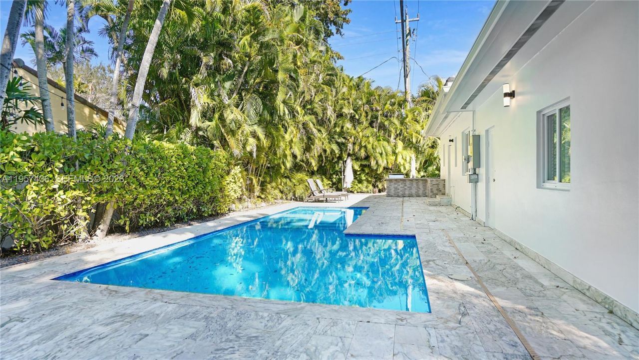 711 Sunset Rd, Unit 711, Coral Gables, FL 33143 Photo